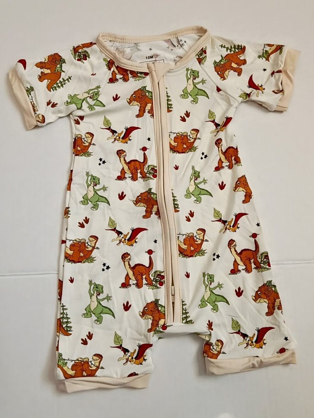 Bamboo Dinosaur Short Zippy Pajamas 12M NWOT 2-Way Zipper